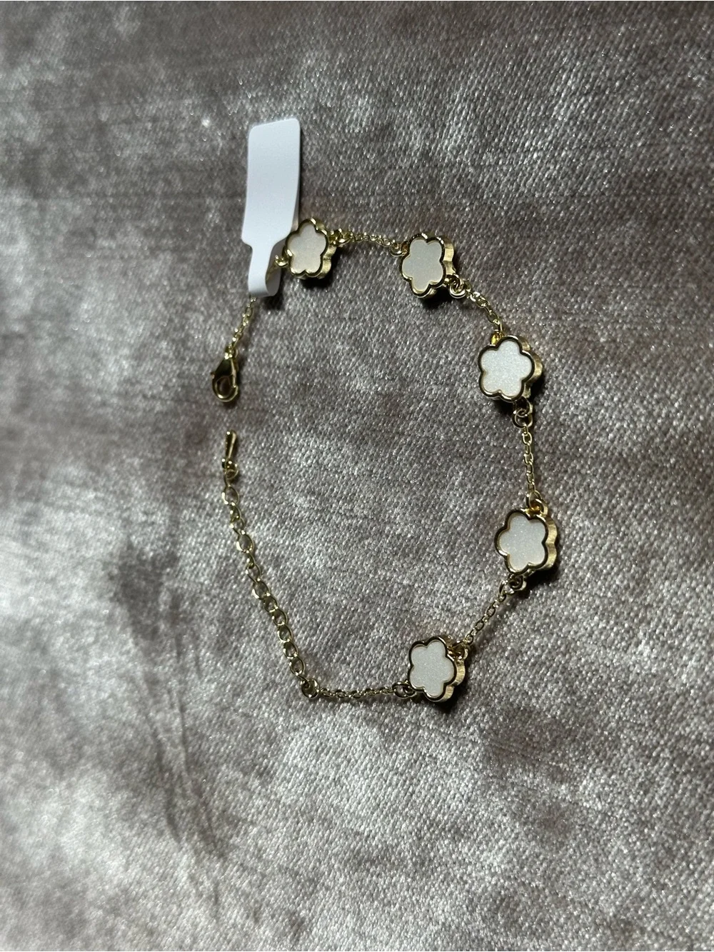 Elegant Gold and White Clover Link Bracelet - Picture 4 of 6